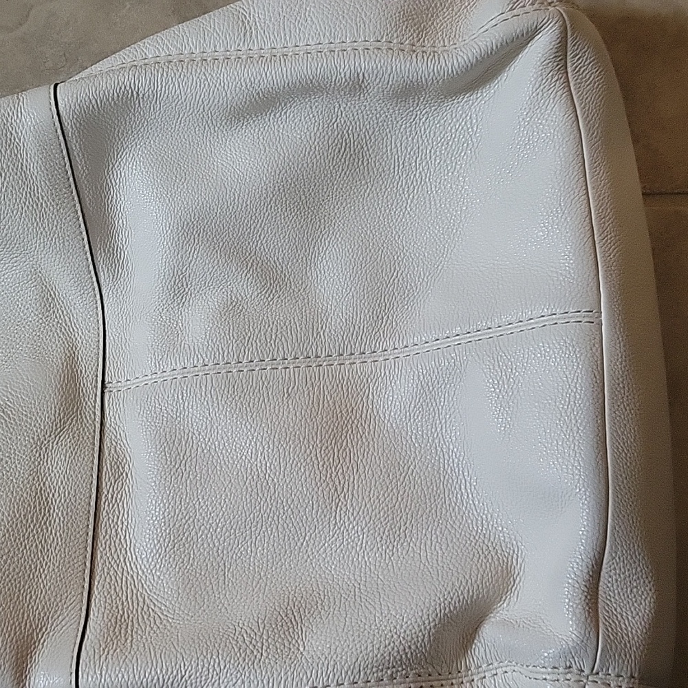 COACH Pebbled Leather Lexy Shoulder bag - Picture 10 of 17